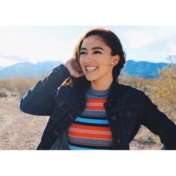 Meet your Posher, Ruby - Picture 1 of 1